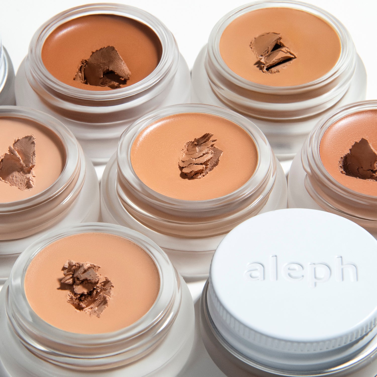 3 Reasons why Concealer/Foundation is the most sustainable!