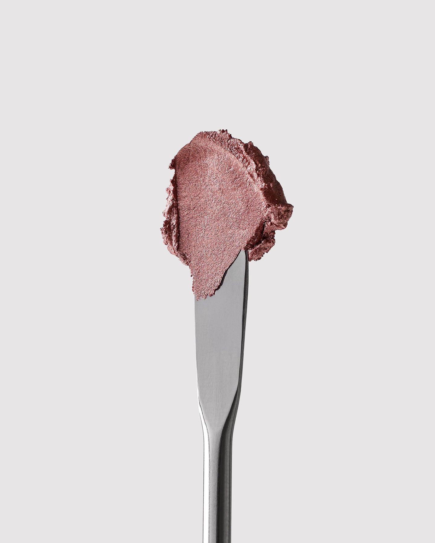 A swatch of Aleph Hybrid Eye Pigment Atmos on Mixing Tool