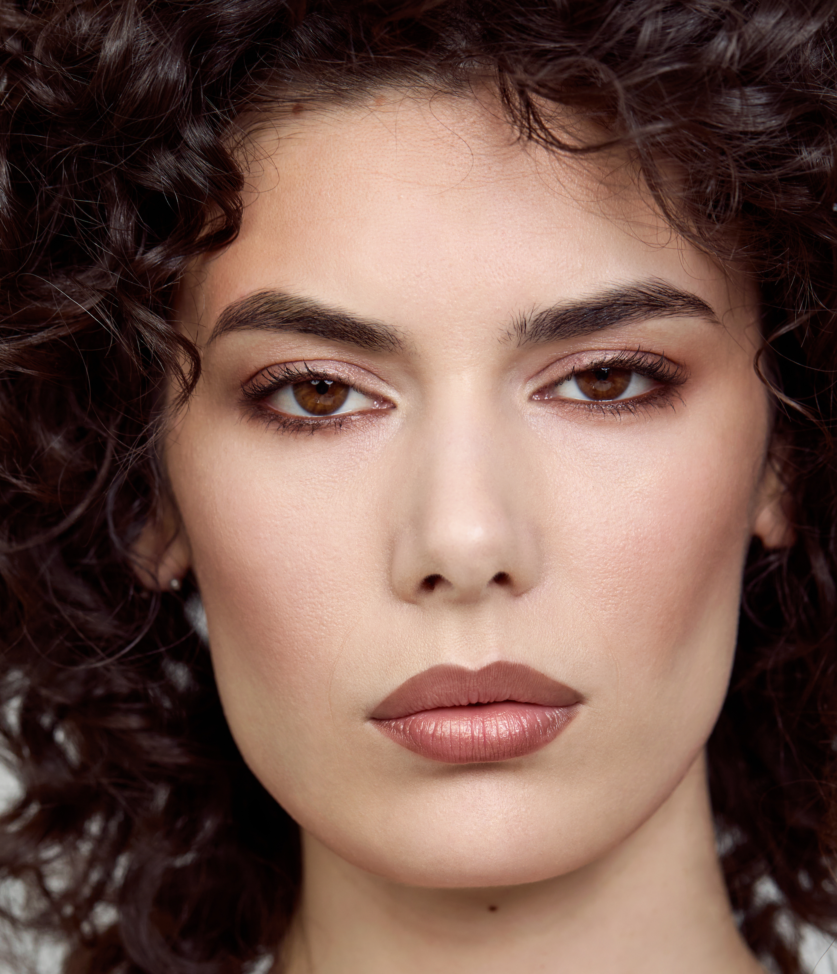 Model wearing Aleph Beauty Bronze Bundle